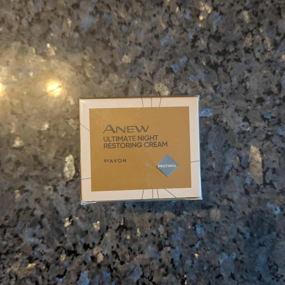 Avon Anew Ultimate Night Restoring Cream